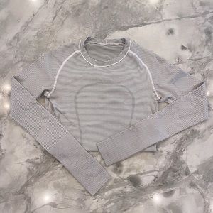 lululemon swiftly tech long sleeve size 6